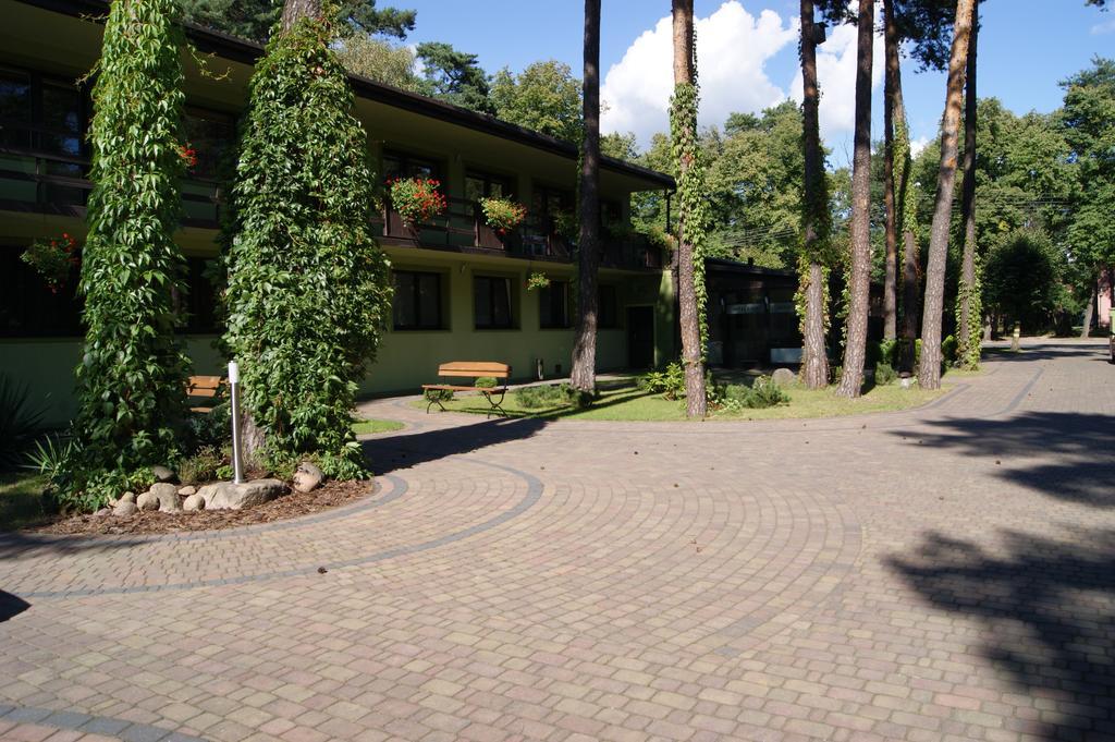 Hotel Graf Łask Dış mekan fotoğraf