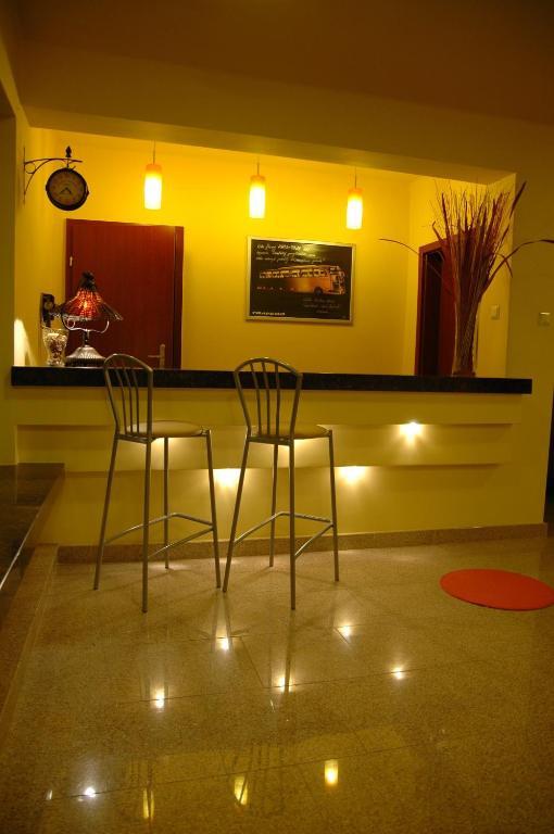 Hotel Graf Łask Dış mekan fotoğraf